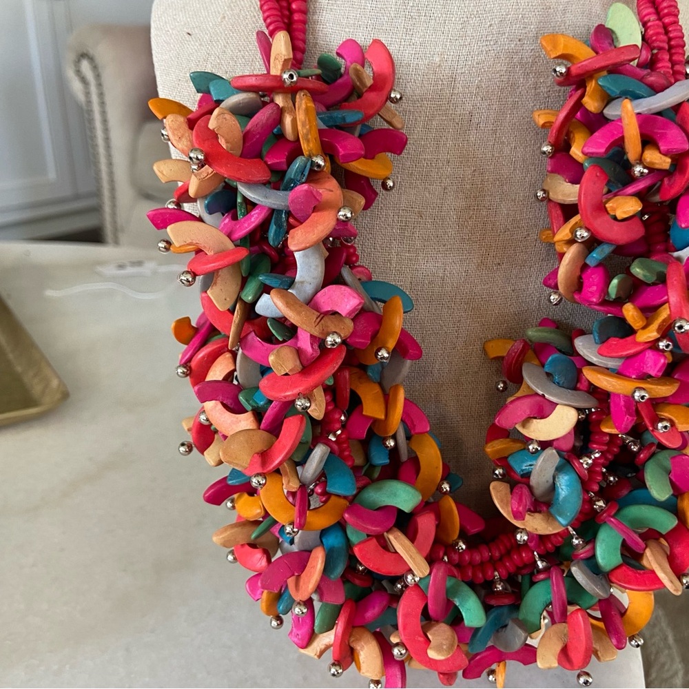 Vintage 80s Wooden Chunky Pink Multicolored Statement Necklace Funky - Picture 2 of 5
